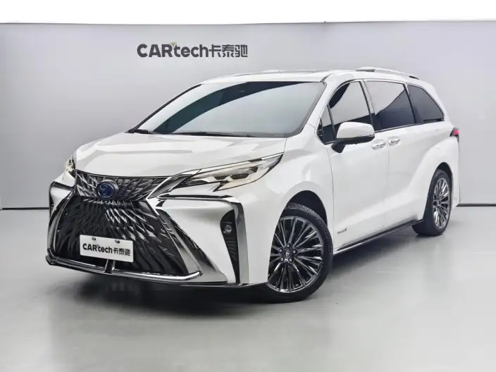 Toyota Sienna 2023 Model Hybrid 2.5L Comfort Edition – фото 1