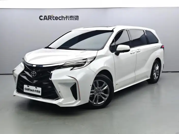 Toyota Sienna 2024 Model Hybrid 2.5L Comfort Edition – фото 1