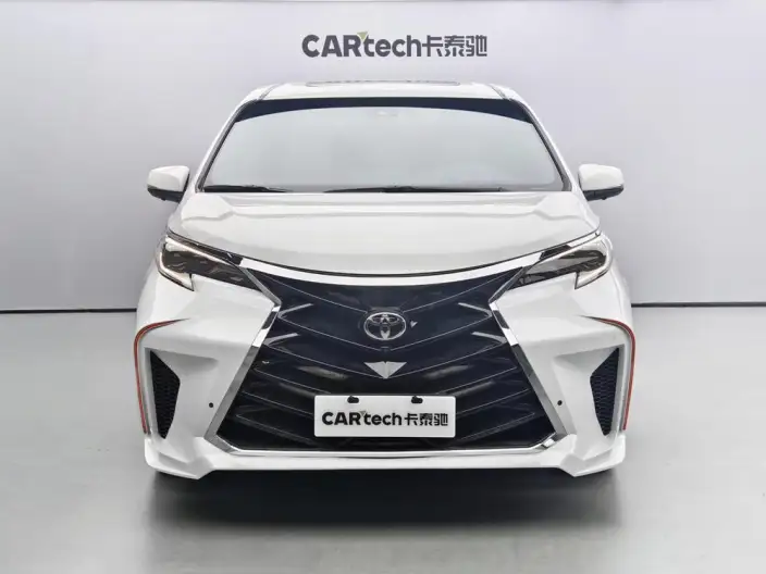Toyota Sienna 2024 Model Hybrid 2.5L Comfort Edition – фото 2
