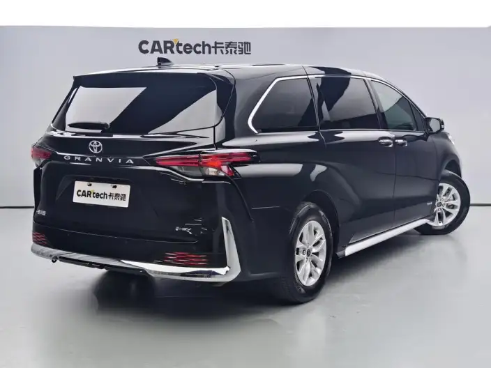 Toyota Sienna 2024 Model Hybrid 2.5L Comfort Edition – фото 5