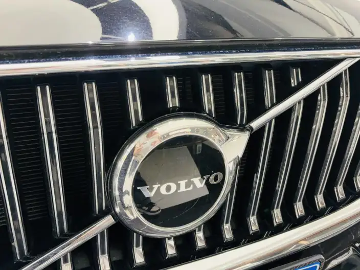 Volvo XC60 2024 Model B5 4WD Smart Range Deluxe Edition – фото 9