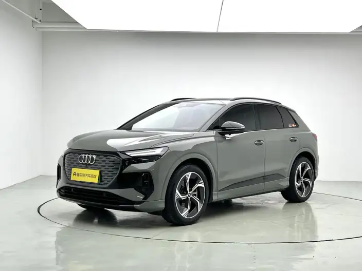 Audi Q4 e-tron 2023 Model 40 e-tron Genesis Night Edition
