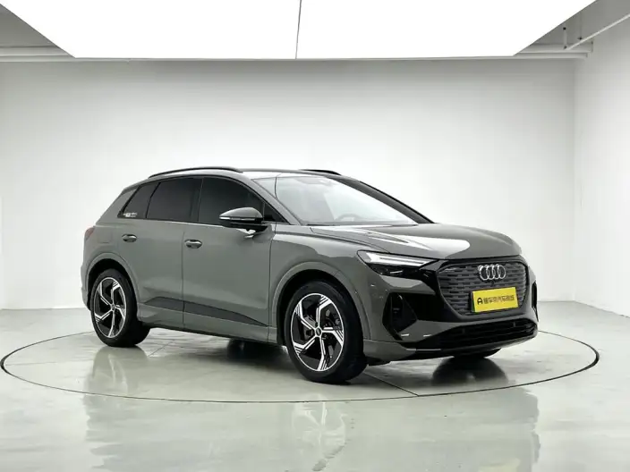 Audi Q4 e-tron 2023 Model 40 e-tron Genesis Night Edition