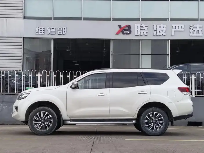 Nissan Terra 2020 Model 2.5L Automatic 4WD Ultimate Edition