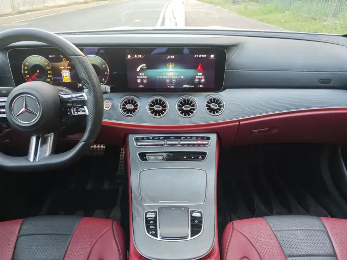 Mercedes-Benz CLS 2022 Model CLS 300 Luxury Model – фото 8