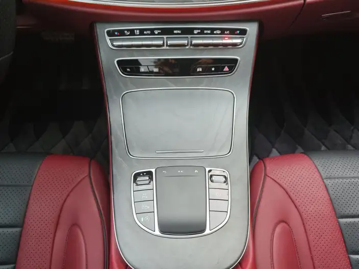 Mercedes-Benz CLS 2022 Model CLS 300 Luxury Model – фото 9