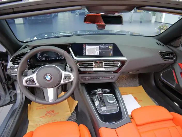 BMW Z4 2023 Model sDrive 25i M Sports Set – фото 10