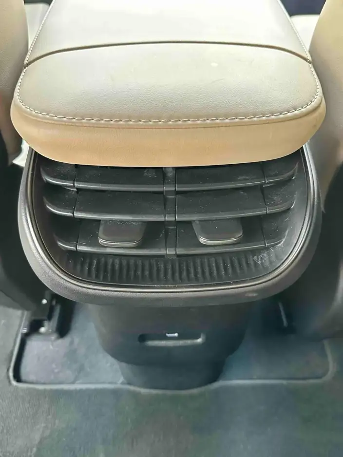 NIO ET5T 2024 Model 75kWh – фото 10