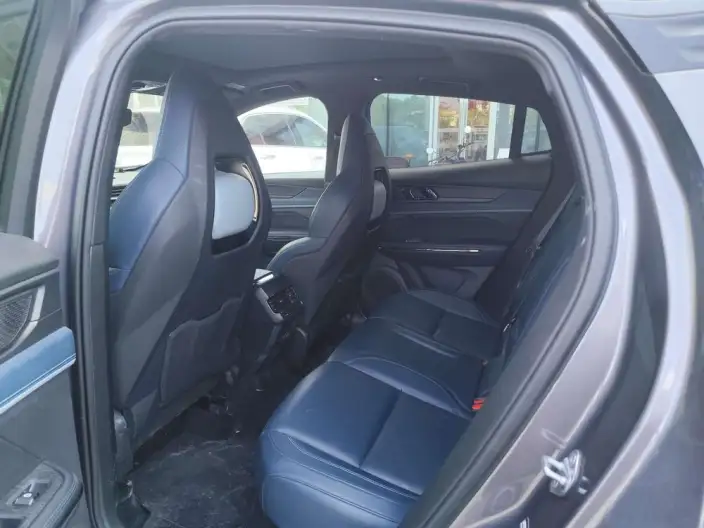 Lynk & Co 05 EM-P 2023 Model EM-P 1.5TD PM – фото 9