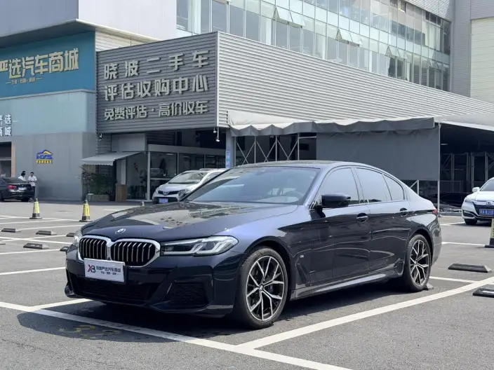BMW 5 Series Imported 2022 Model Facelift 530i M Sports Set – фото 1
