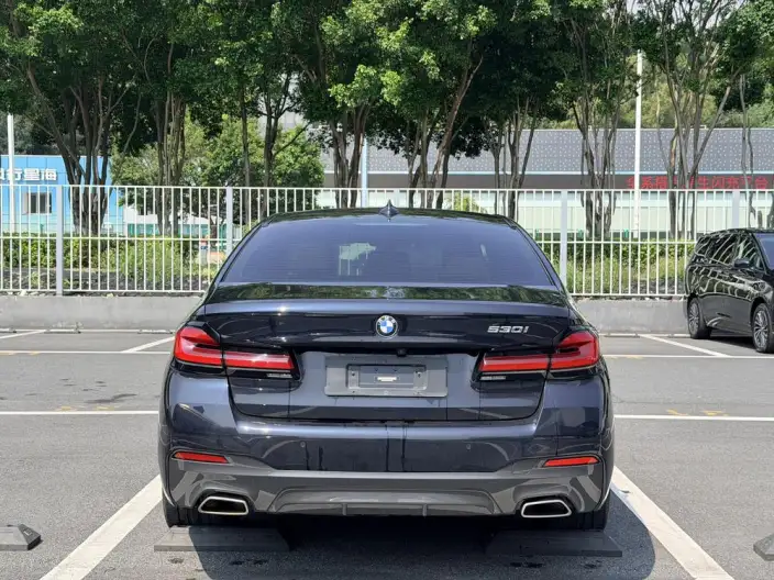 BMW 5 Series Imported 2022 Model Facelift 530i M Sports Set – фото 6
