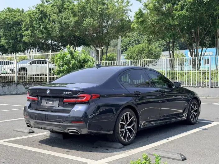 BMW 5 Series Imported 2022 Model Facelift 530i M Sports Set – фото 7