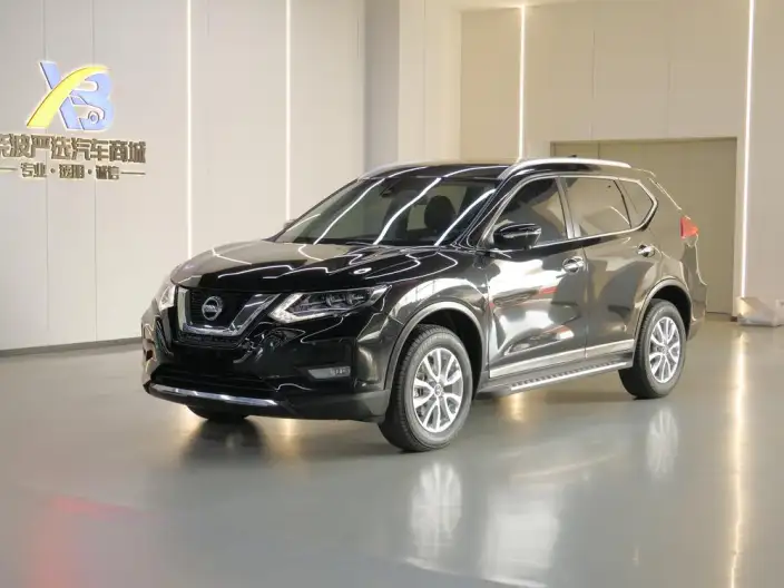 Nissan X-Trail 2023 Model Classic Edition 2.0L 2WD Smart Connect Premium – фото 1