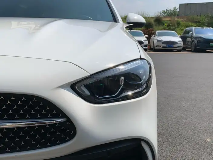 Mercedes-Benz C-Class PHEV 2024 Model C 350 eL – фото 7