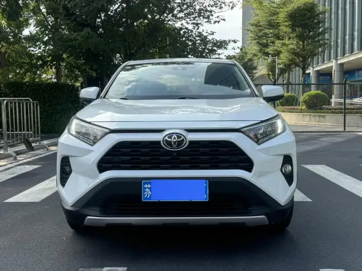 Toyota RAV4 2021 Model 2.0L CVT 2WD Fashion edition – фото 2