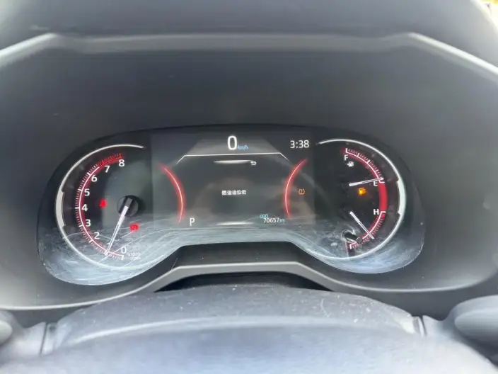 Toyota RAV4 2021 Model 2.0L CVT 2WD Fashion edition – фото 7