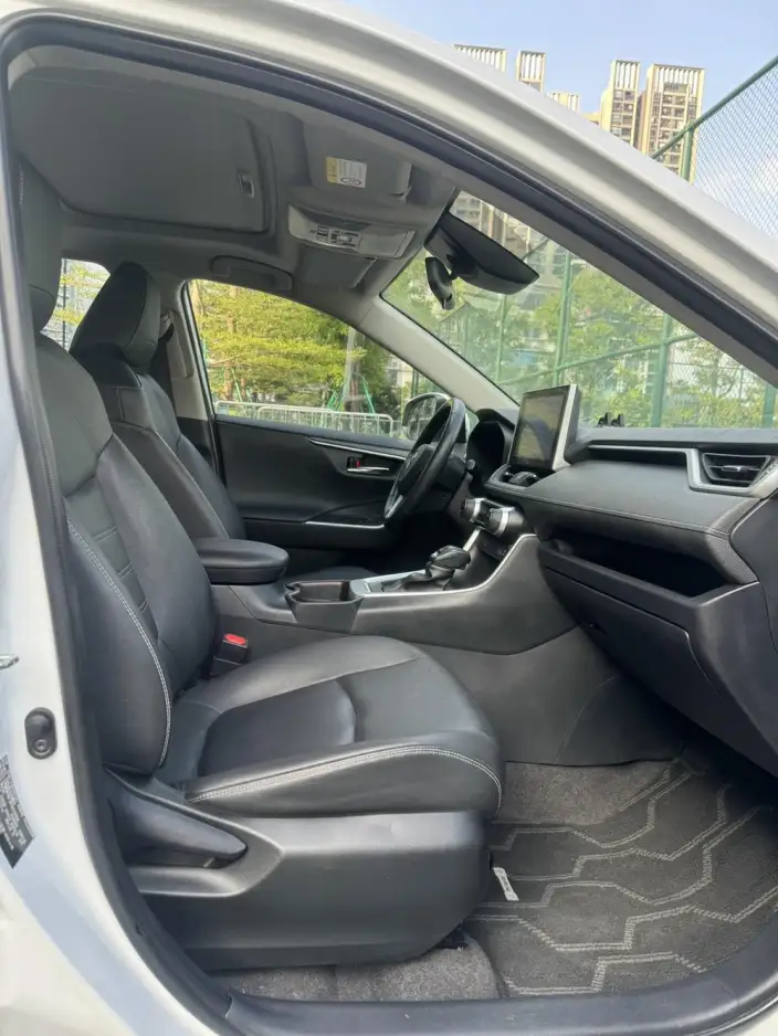 Toyota RAV4 2021 Model 2.0L CVT 2WD Fashion edition – фото 10
