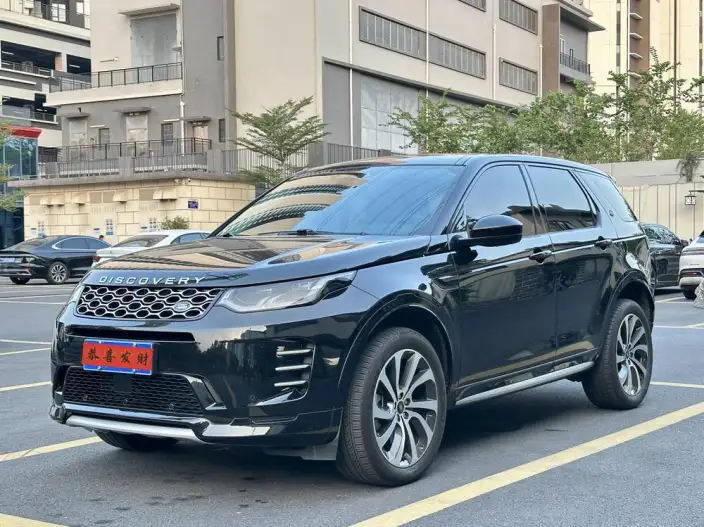 Land Rover Discovery Sport 2024 Model 249PS R-Dynamic SE Performance Technology Edition 5 seat
