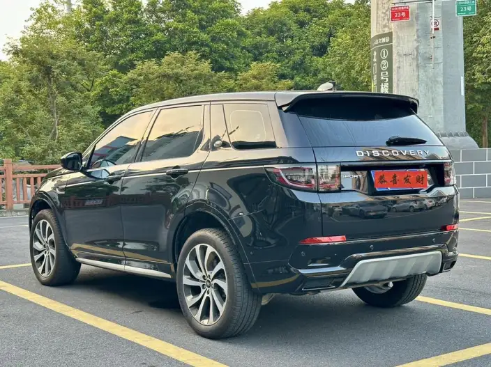 Land Rover Discovery Sport 2024 Model 249PS R-Dynamic SE Performance Technology Edition 5 seat – фото 5