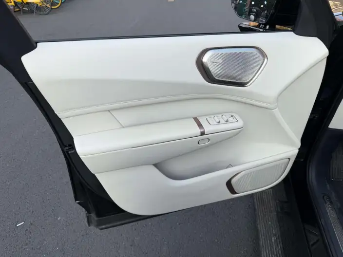 Lynk & Co 900 2025 Model 2.0T Ultra VI seat – фото 8