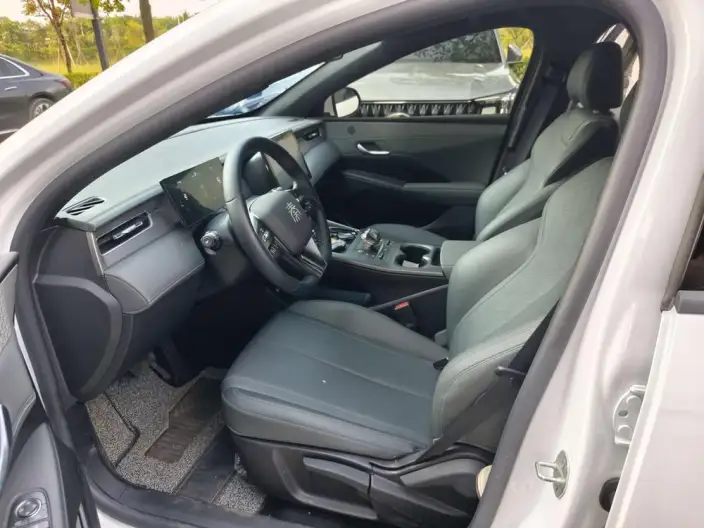 BYD Qin PLUS DM 2025 Model Smart Driving Edition DM-i 55KM Leading Model – фото 8
