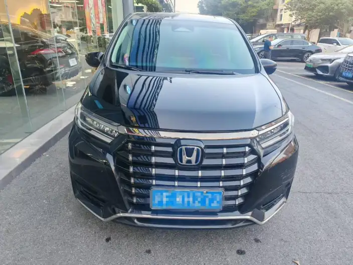 Honda Elysion 2024 Model 2.0L e:HEV Supreme Edition