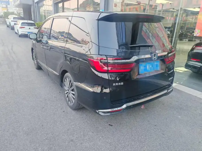 Honda Elysion 2024 Model 2.0L e:HEV Supreme Edition