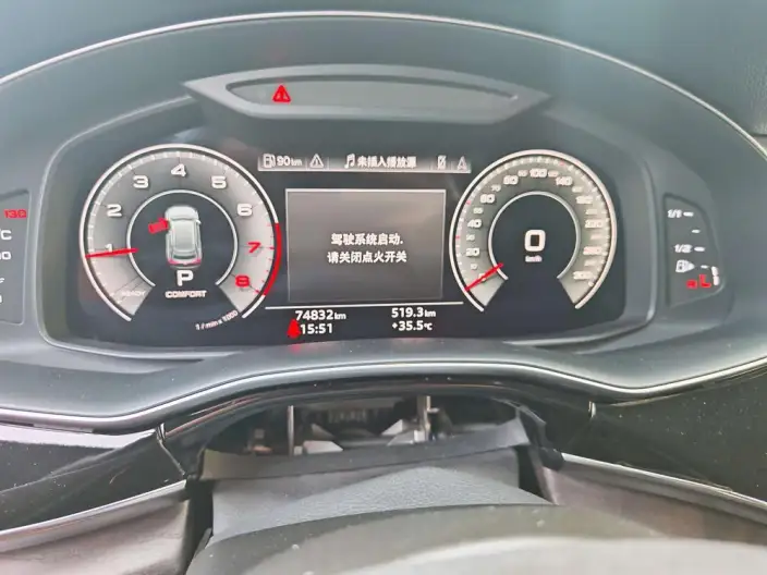 Audi Q8 2022 Model 55 TFSI Luxury Dynamic Model – фото 7