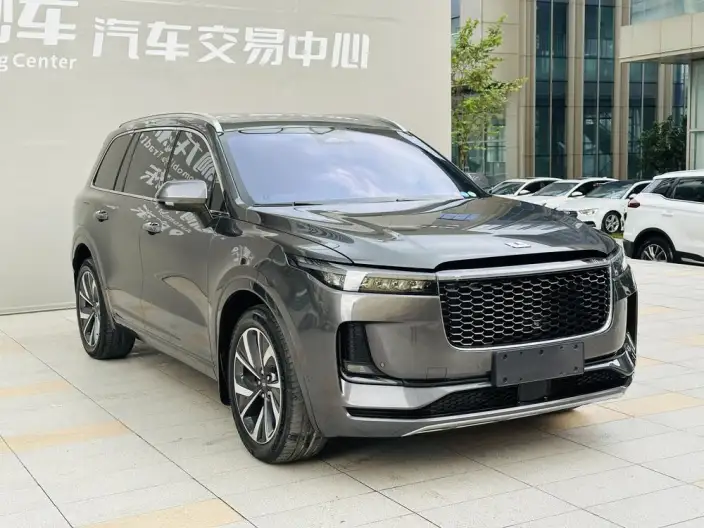 Li Auto ONE 2021 Model Extended Range 6 seat Edition – фото 3