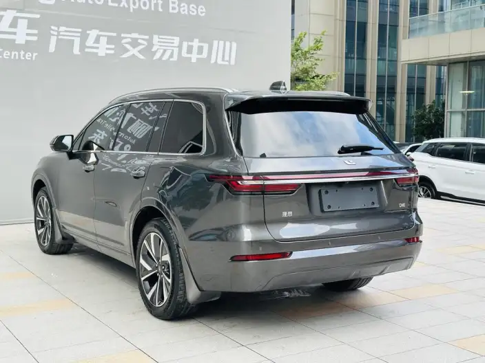 Li Auto ONE 2021 Model Extended Range 6 seat Edition – фото 5