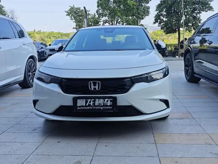 Model Ge 2023 Model 240TURBO CVT Leading version