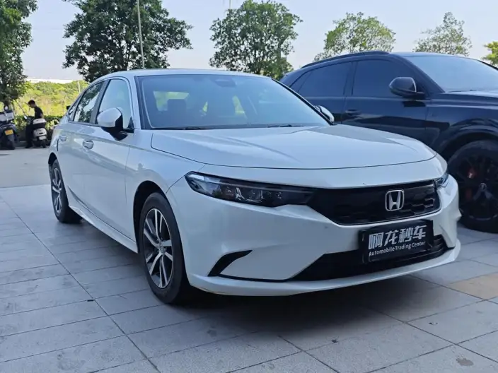 Model Ge 2023 Model 240TURBO CVT Leading version