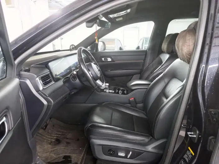 Li Auto ONE 2021 Model Extended Range 6 seat Edition – фото 10