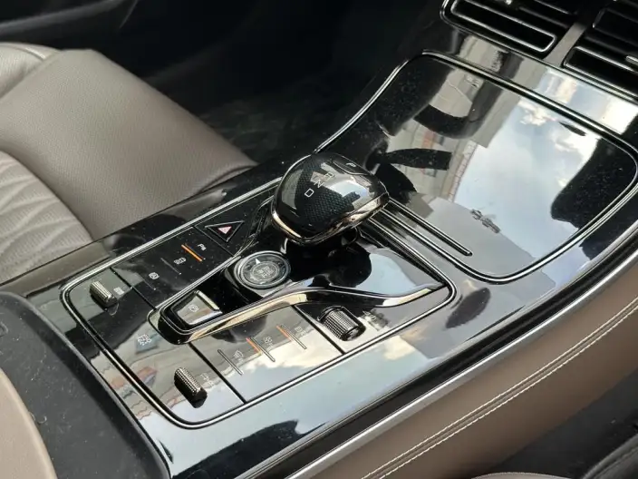 BYD Han EV 2023 Model Champion Edition 605KM Noble Model – фото 10