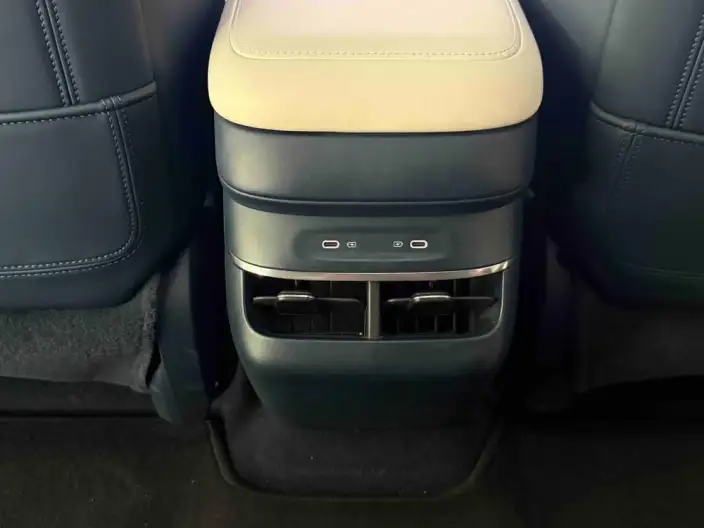 ZEEKR 007 2024 Model Rear Drive Smart Driving Edition 75kWh – фото 10