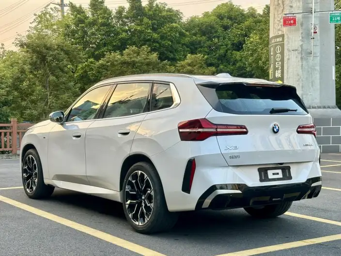 BMW X3 2025 Model xDrive30L Exclusive Model M Sports Set – фото 5