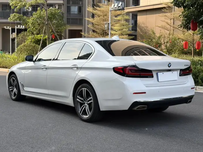 BMW 5 Series 2023 Model 530Li Leading Model Luxury Set – фото 5