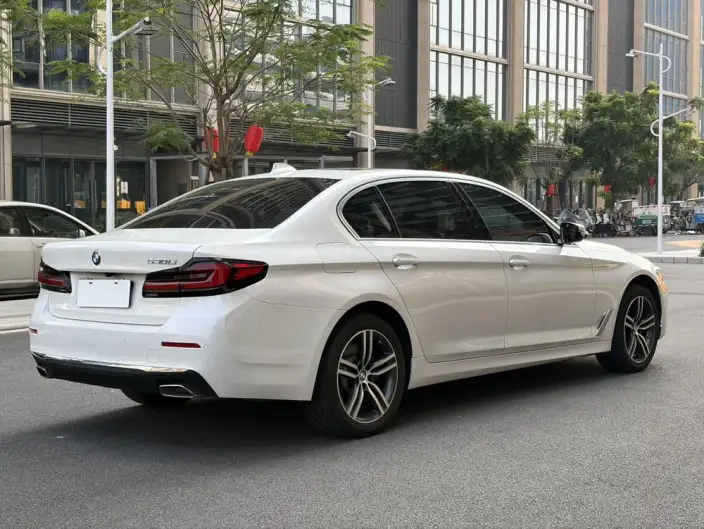 BMW 5 Series 2023 Model 530Li Leading Model Luxury Set – фото 7