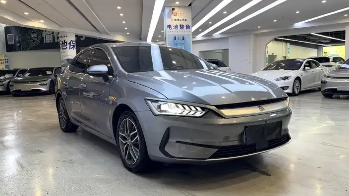 Qin Plus EV 2021 Model 500KM Noble Model – фото 3