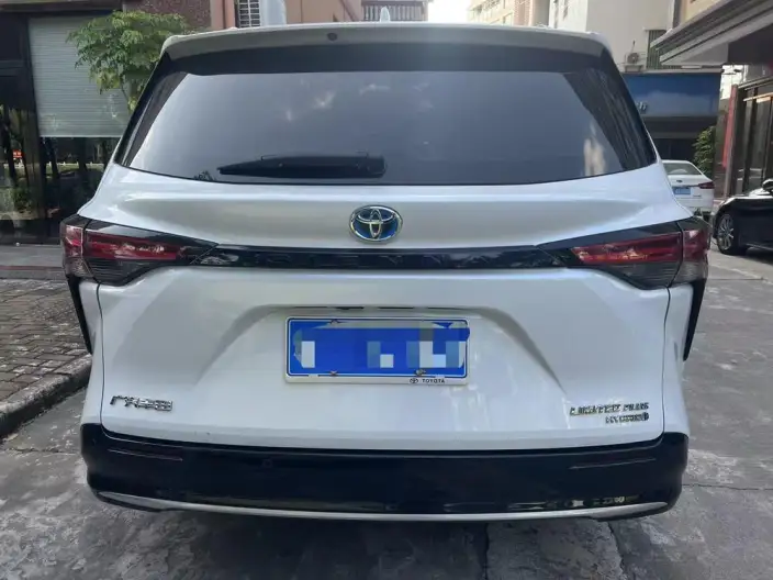 Toyota Sienna 2021 Model 2.5L Hybrid Supreme Edition