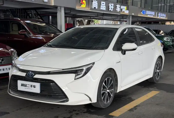Toyota Levin 2024 Model Hybrid 1.8L Deluxe Edition