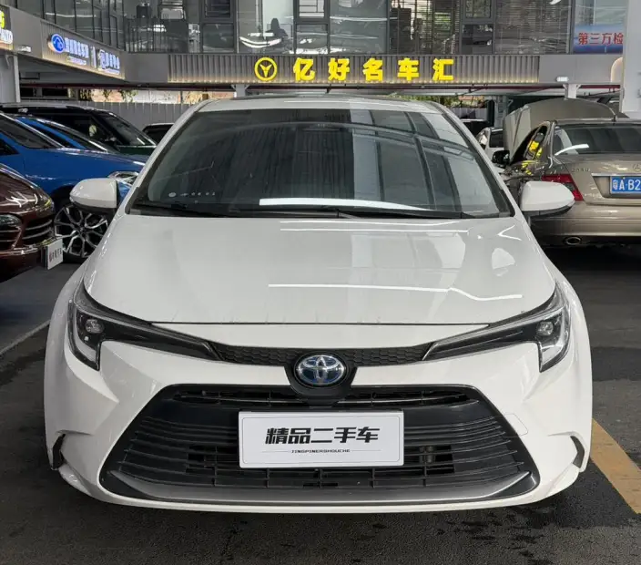Toyota Levin 2024 Model Hybrid 1.8L Deluxe Edition
