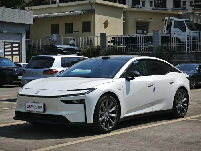 Toyota bZ7 2026 Model 710 Ultra LiDAR Edition