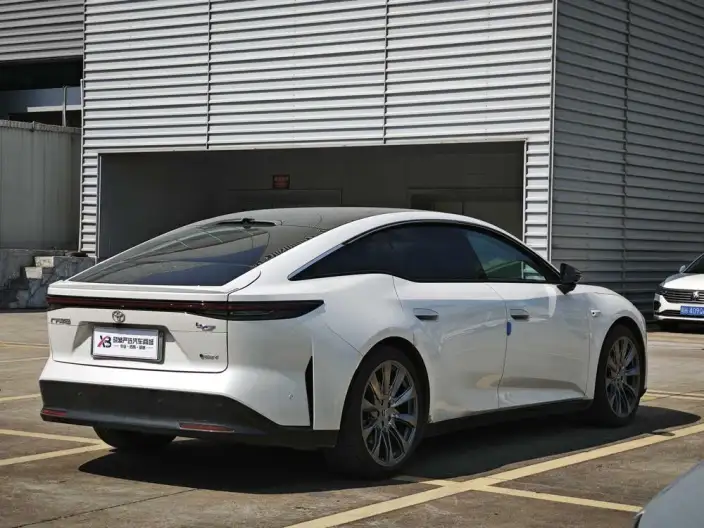 Toyota bZ7 2026 Model 710 Ultra LiDAR Edition – фото 7