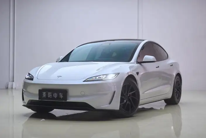 Model 3 2024 Model High performance All-wheel drive version – фото 7