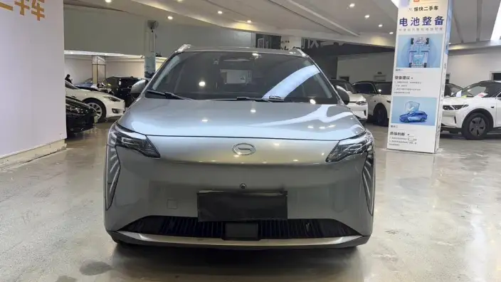 AION Y 2023 Model Plus 510 Smart collar Edition