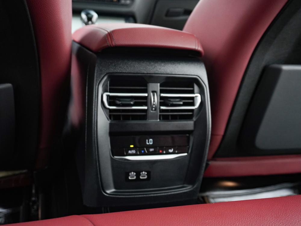 BMW 3 Series 2022 Facelift 325i M Sport Night Black Package – фото 11