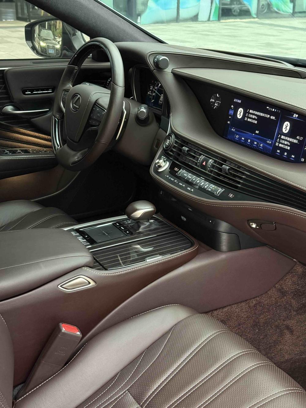 Lexus LS Модель 2018 года 350 Deluxe Edition National V – фото 6