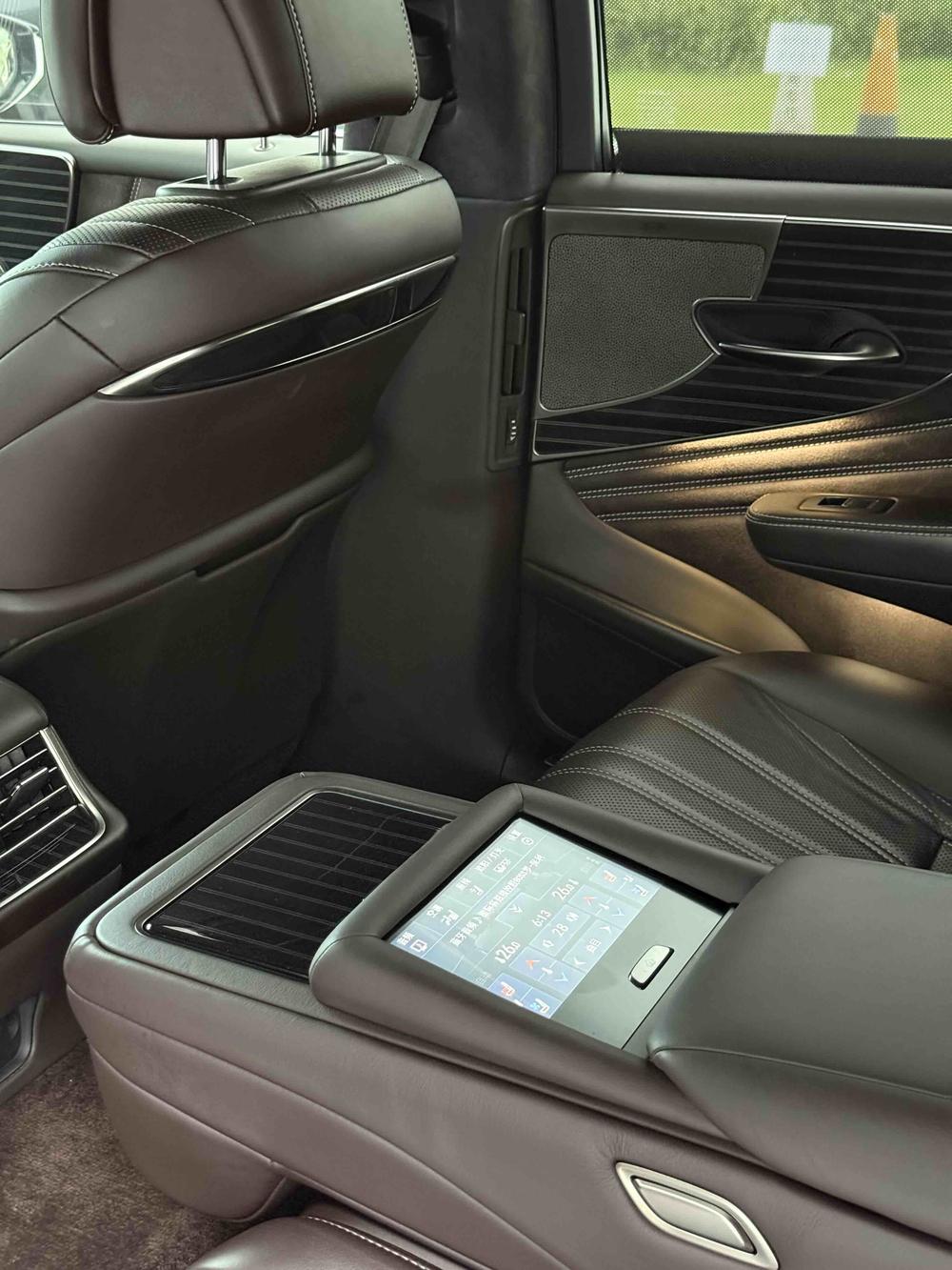 Lexus LS Модель 2018 года 350 Deluxe Edition National V – фото 7