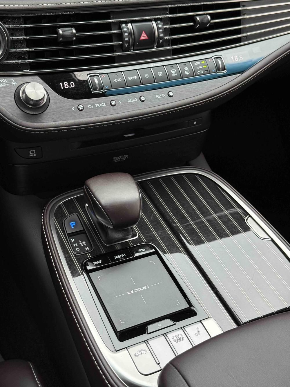 Lexus LS Модель 2018 года 350 Deluxe Edition National V – фото 11